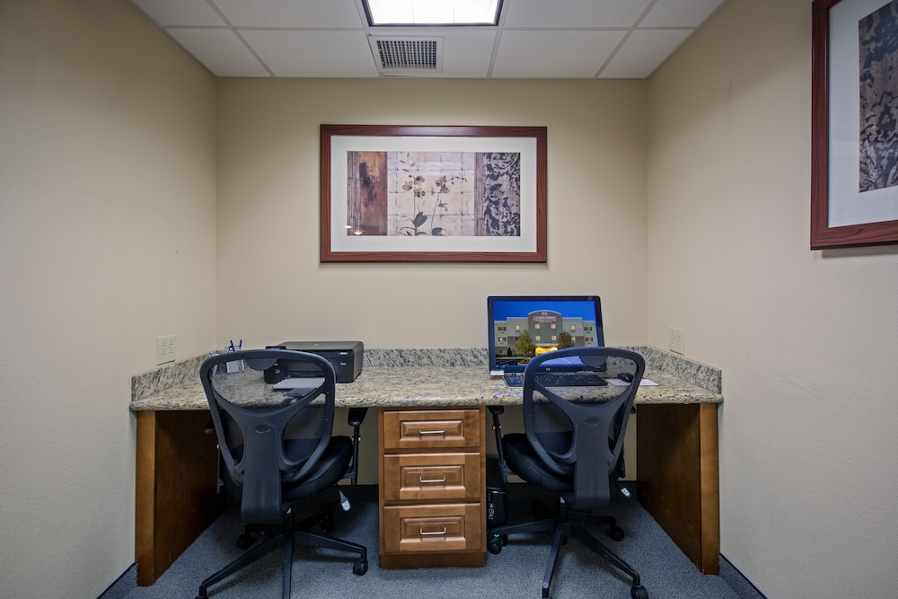 Candlewood Suites Perrysburg 49/53