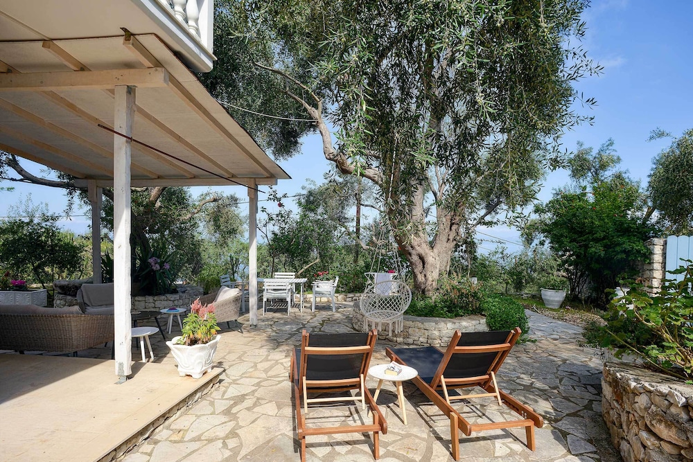 Paxos Blue 39/50