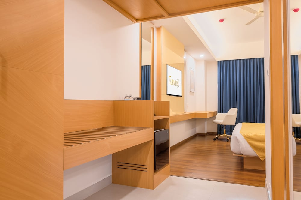Hotel Turmeric 13/29