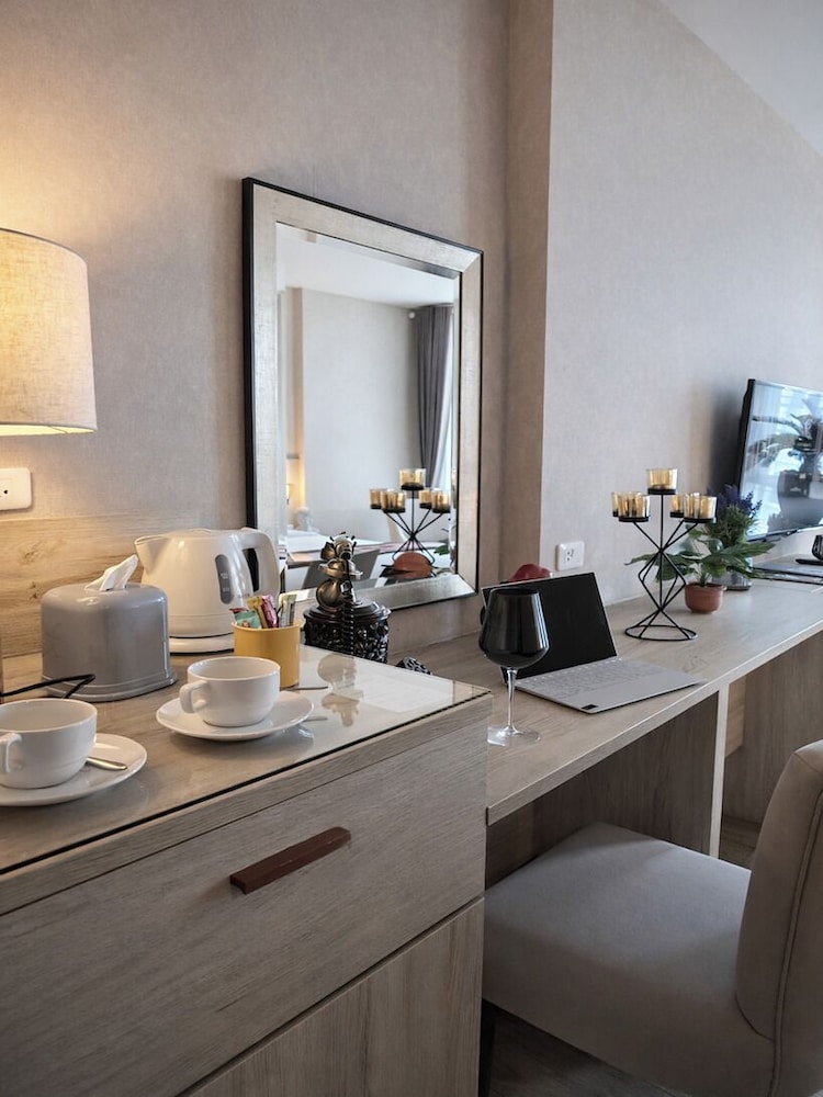 Le Cannes, a Recall Luxe Hotel 36/49