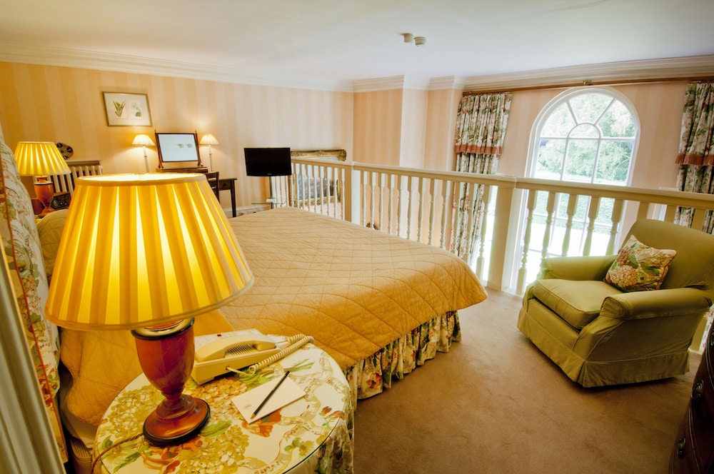Hartwell House Amp Spa 52/70