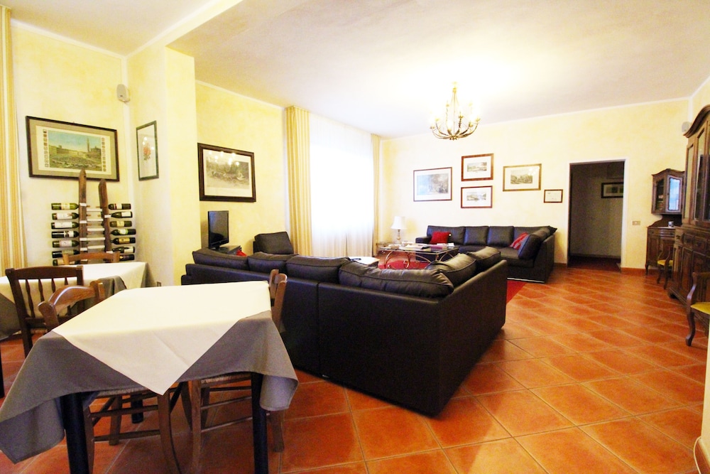 La Loggia Villa Gloria 48/68