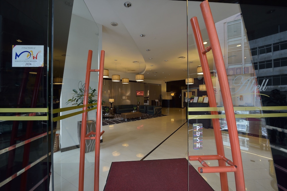 Abell Hotel Kuching 4/50