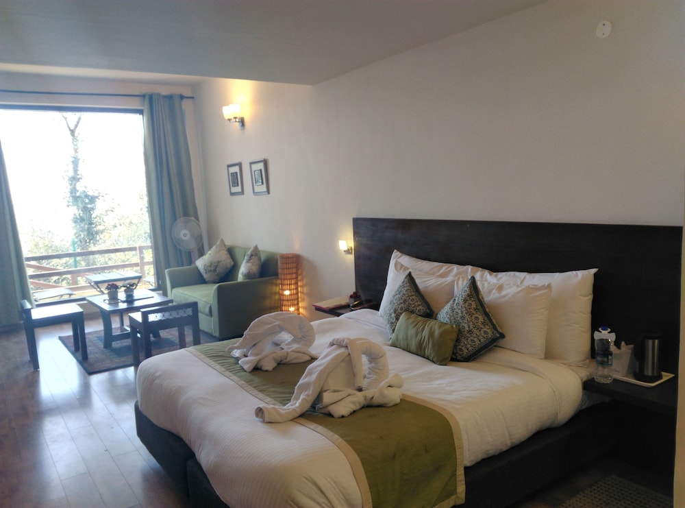 WoodSmoke resort &amp; Spa 7/50