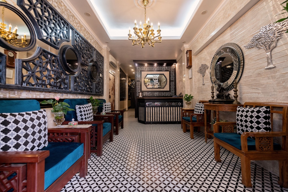 Prince Ii Hotel 45/56