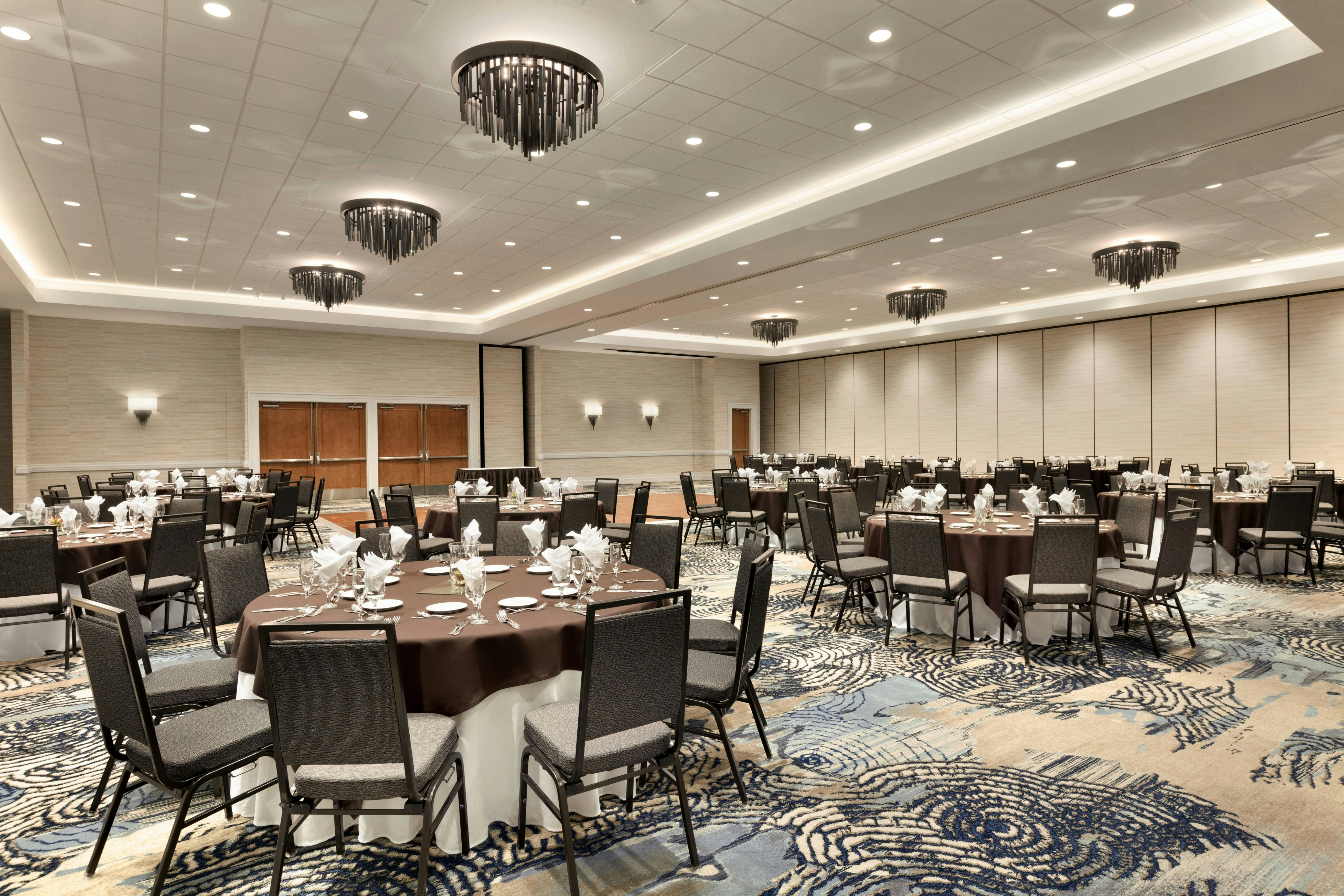 Embassy Suites by Hilton Monterey Bay Seaside 60/65
