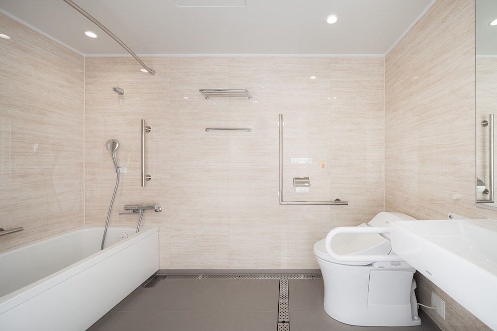 Nest Hotel Naha Nishi 45/45
