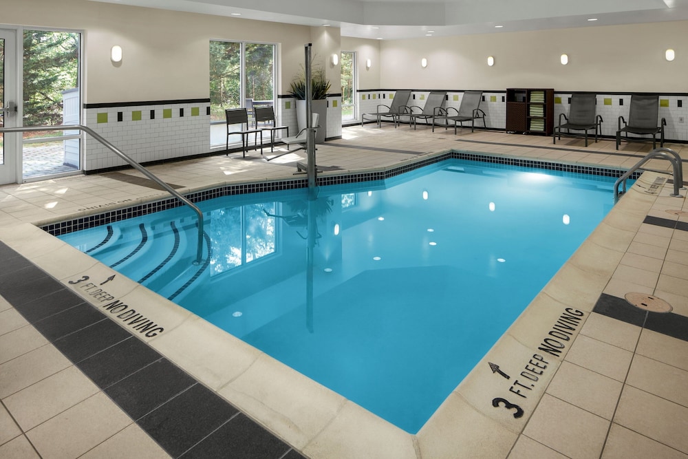 Fairfield Inn Suites Carlisle 34/55