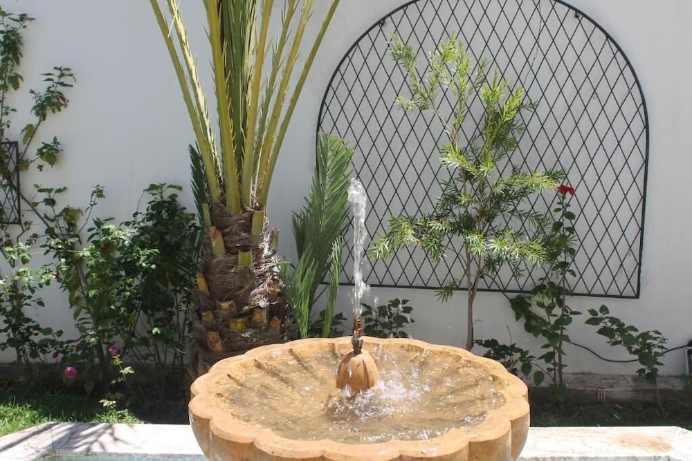 Malabata Guest House 38/47