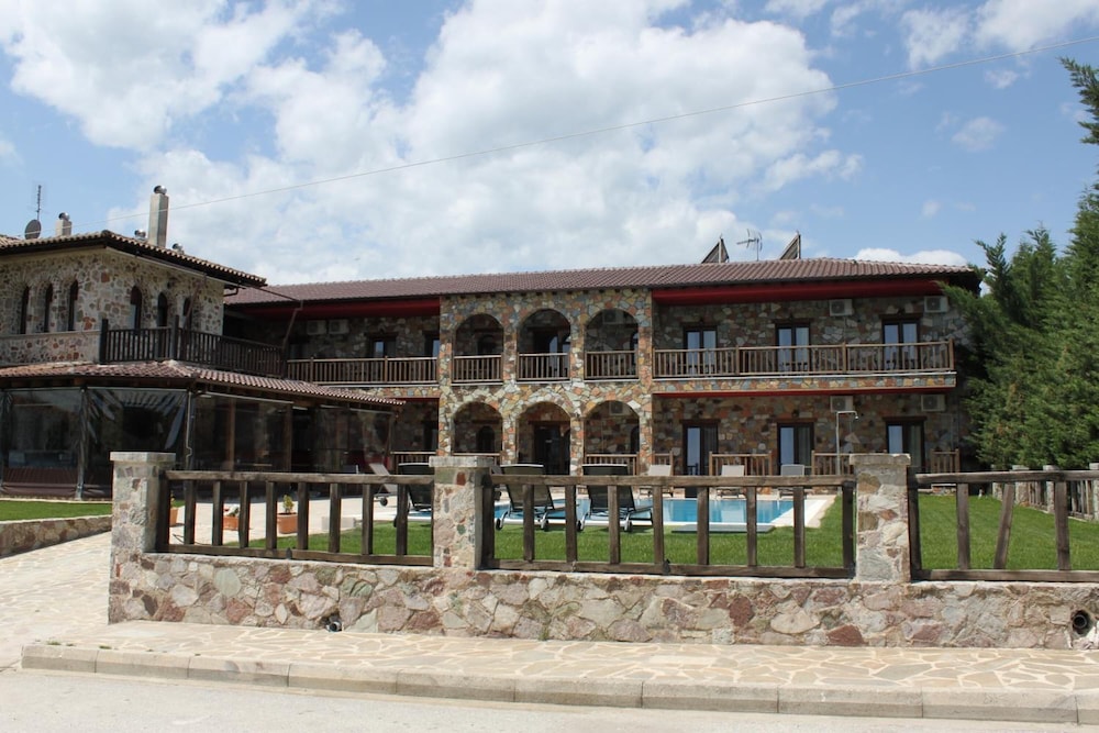 Guesthouse Monastiri 1/50
