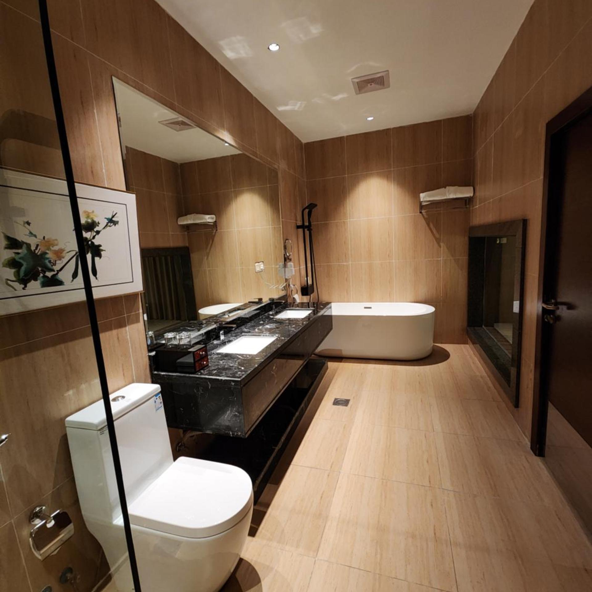 Azar Hotel Ahad Rafidah 62/63