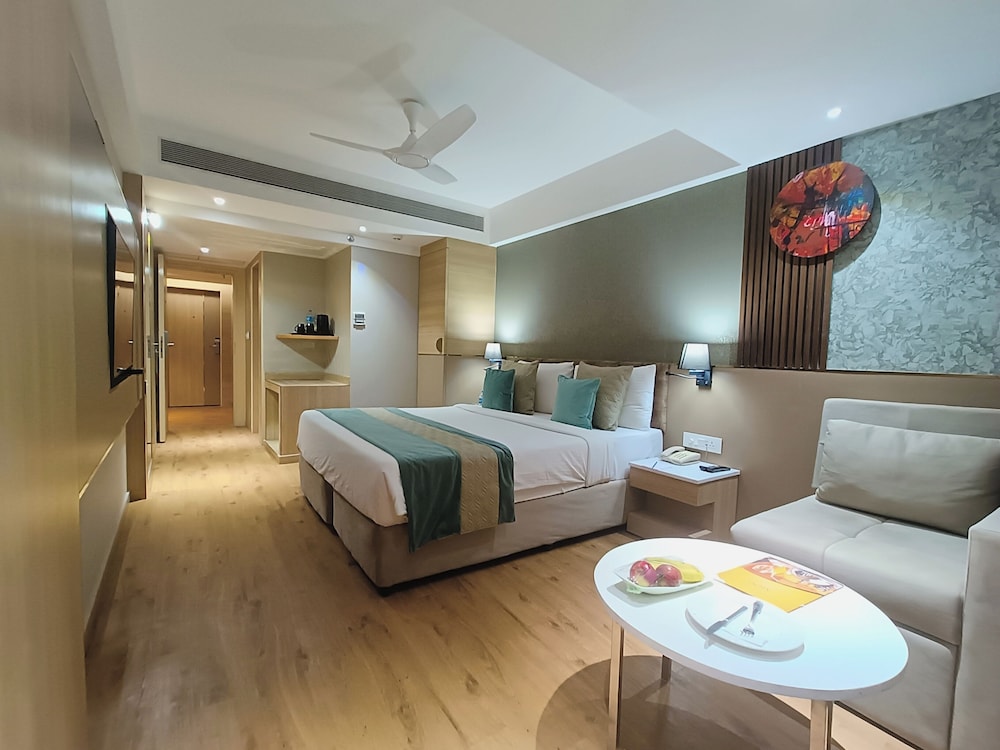 Effotel By Sayaji Indore 27/68