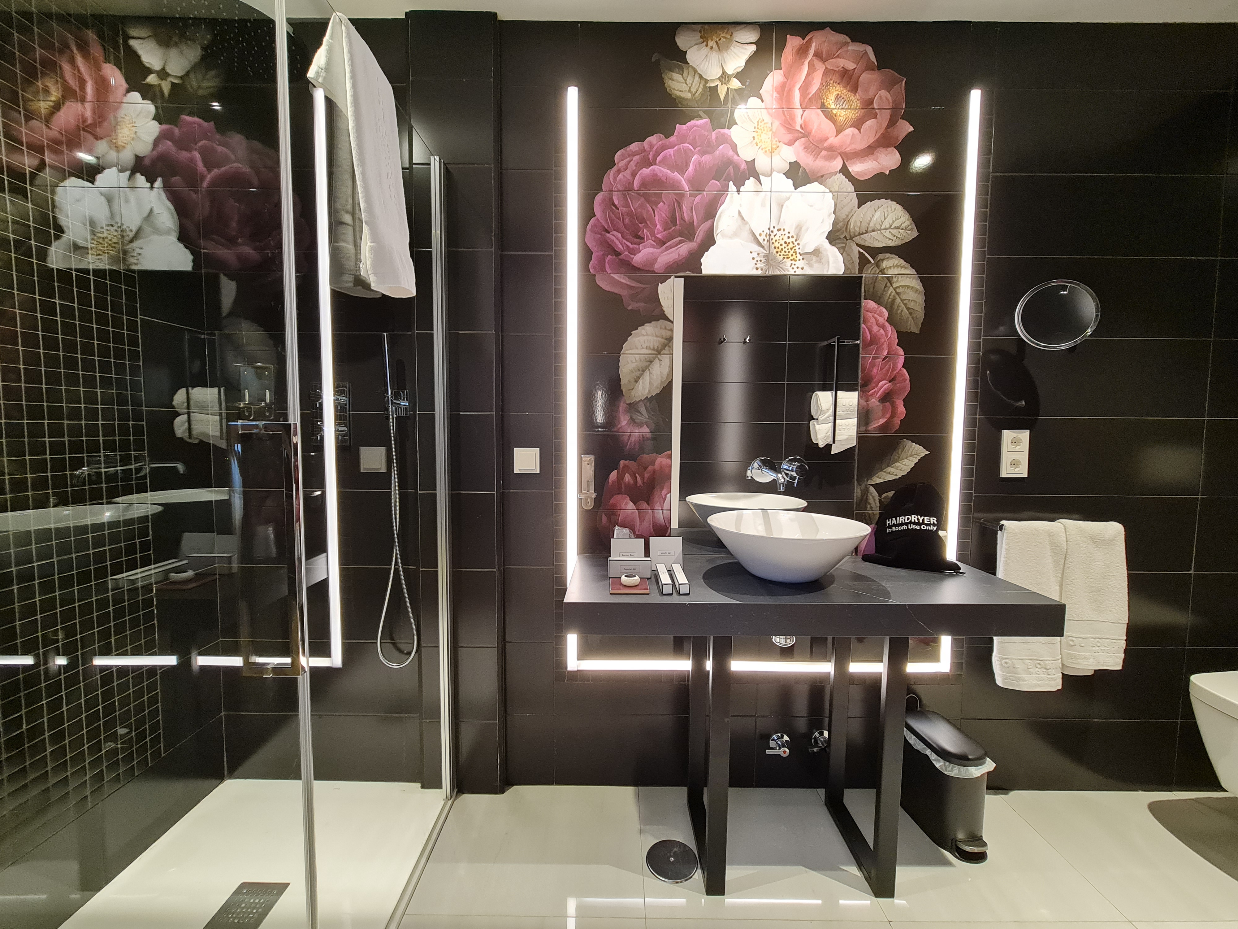 Sol Boutique hotel 58/63