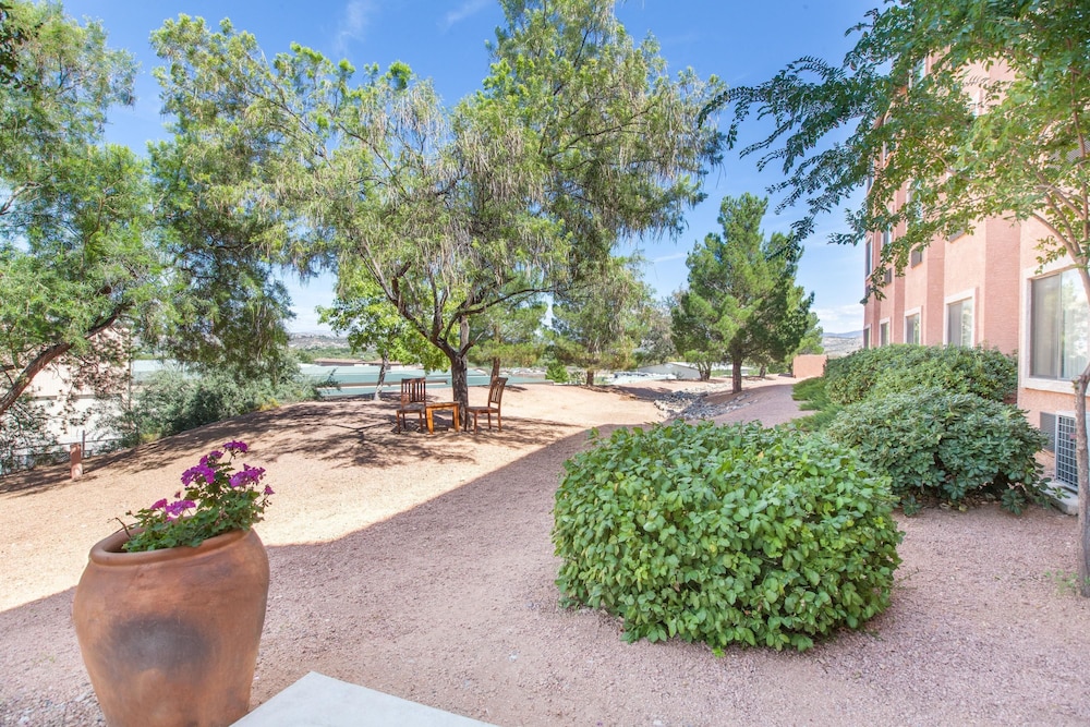 Days Inn By Wyndham Camp Verde Arizona 3/28