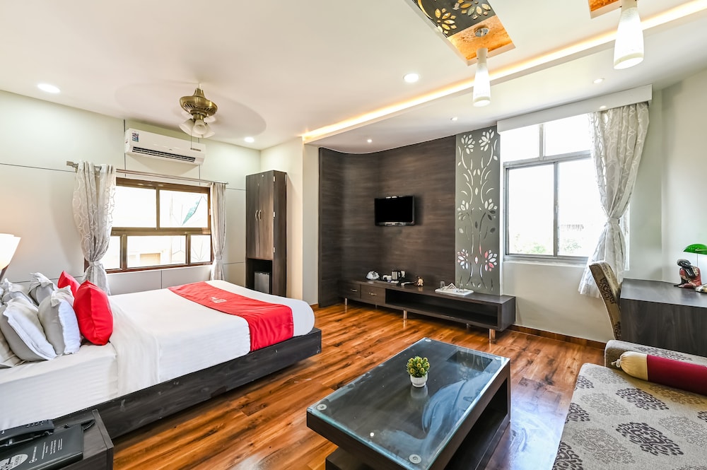 Ashoka Residency Hotel 24/50