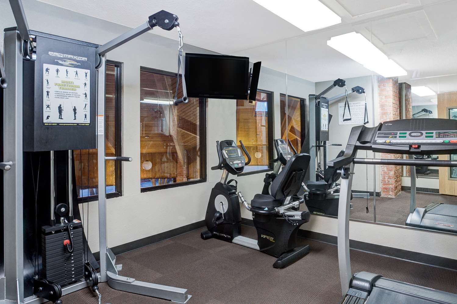Baymont Inn & Suites by Wyndham San Marcos Outlet Malls 14/19