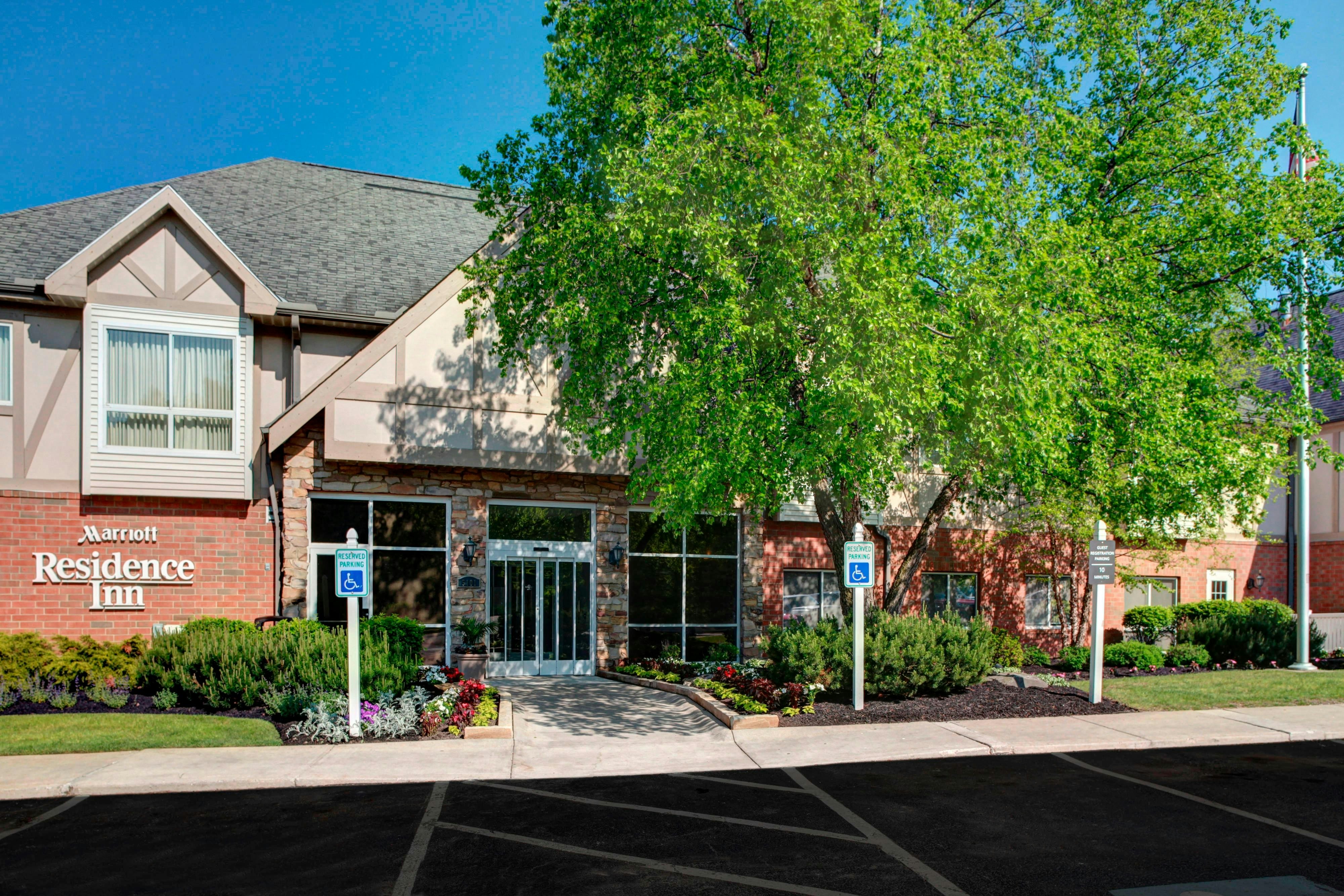 Residence Inn Cleveland Independence 33/33