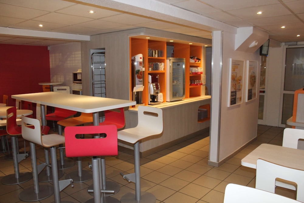 Premiere Classe Dijon Sud - Marsannay 42/51
