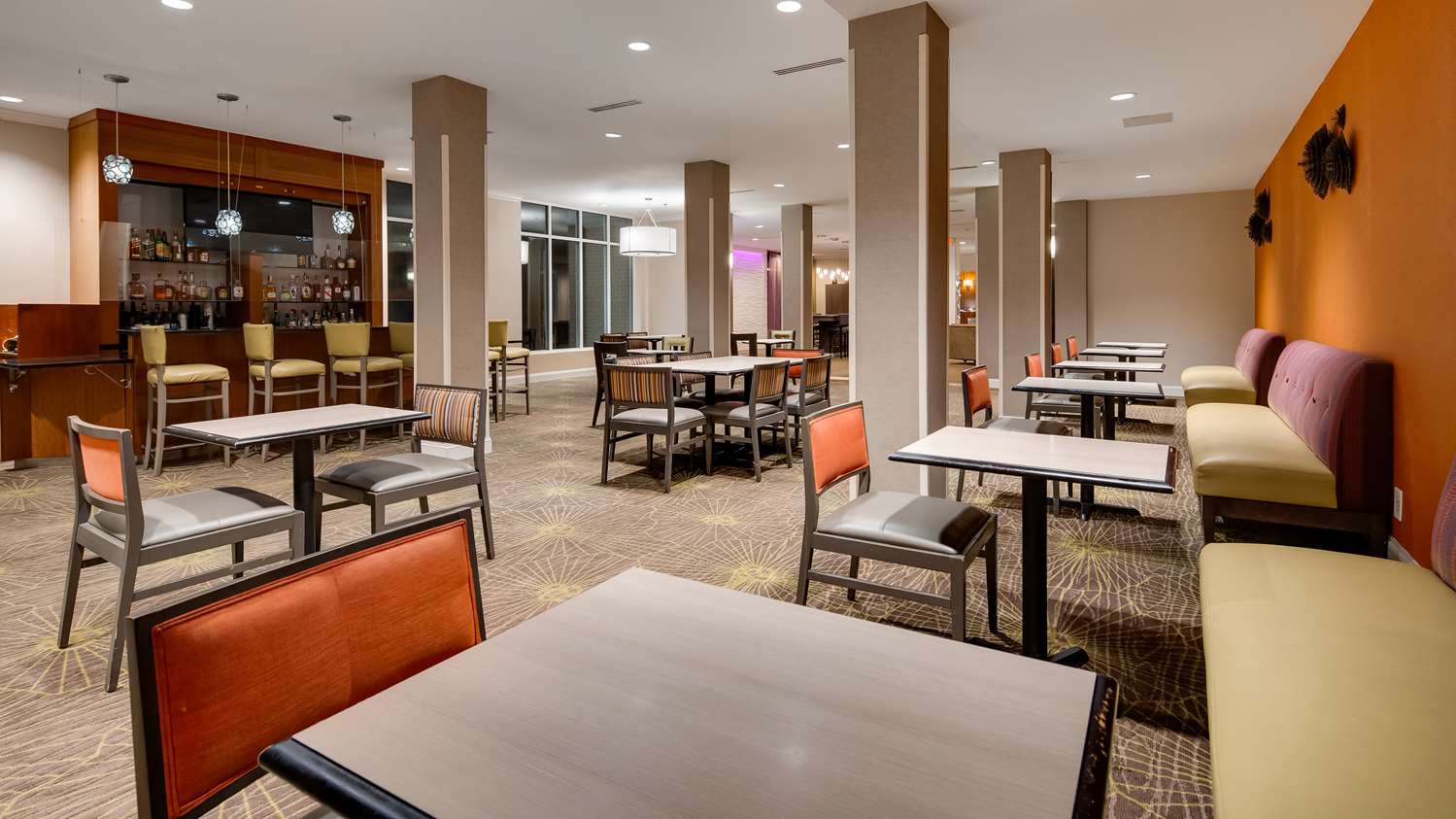 Best Western Premier I-95 Savannah Airport/ Pooler West 24/34