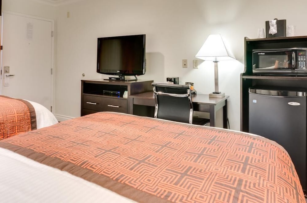Seaside Inn 18/26
