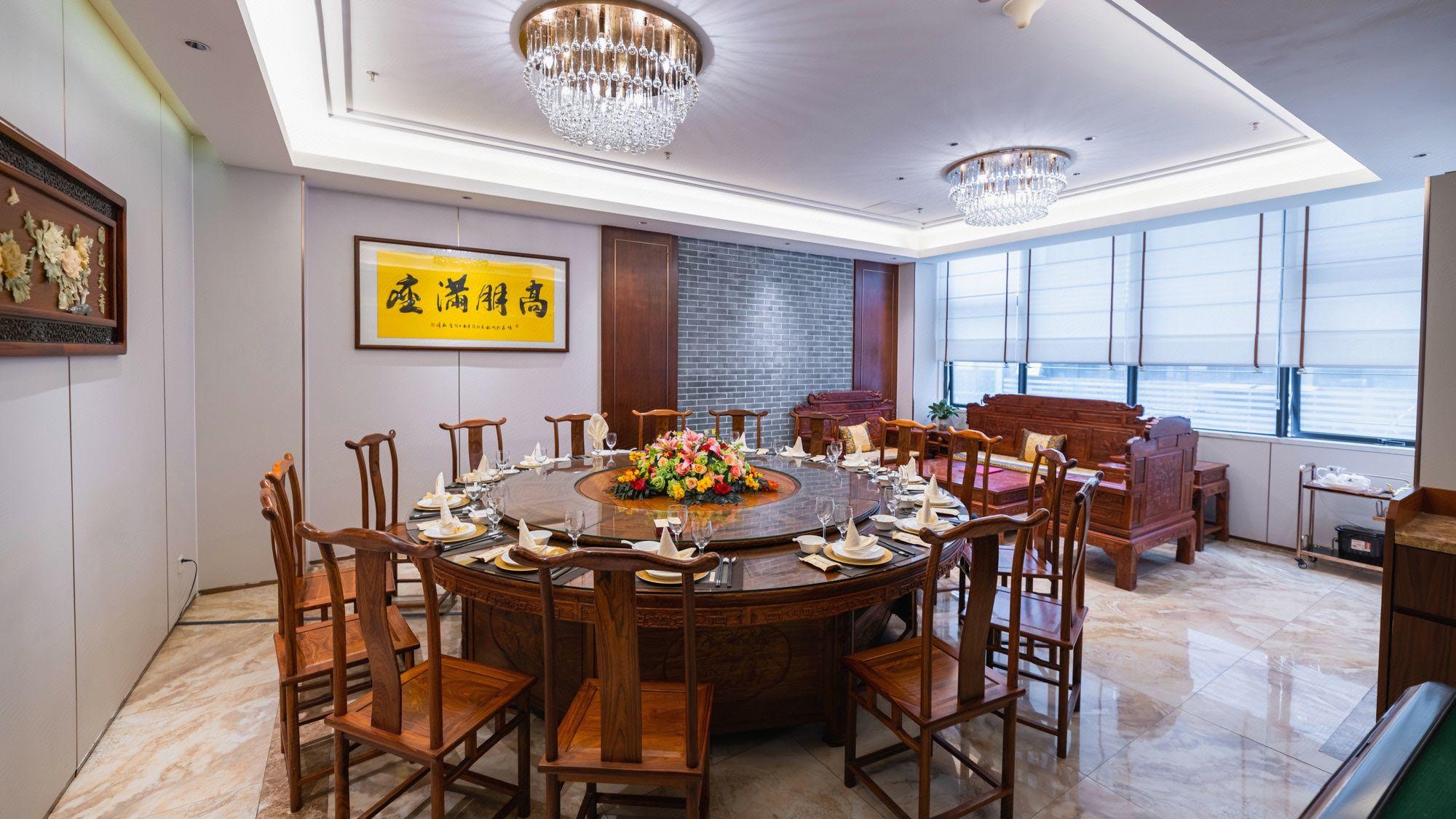 Vienna Hotel (Shenzhen Longzhu) 49/62
