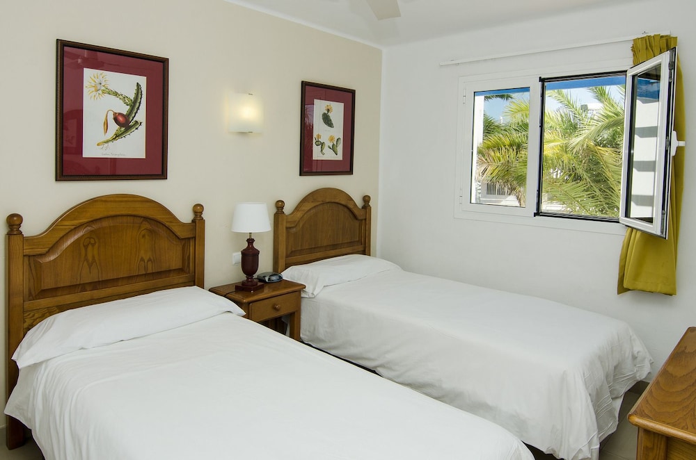 Parque Tropical Apartments 5/28