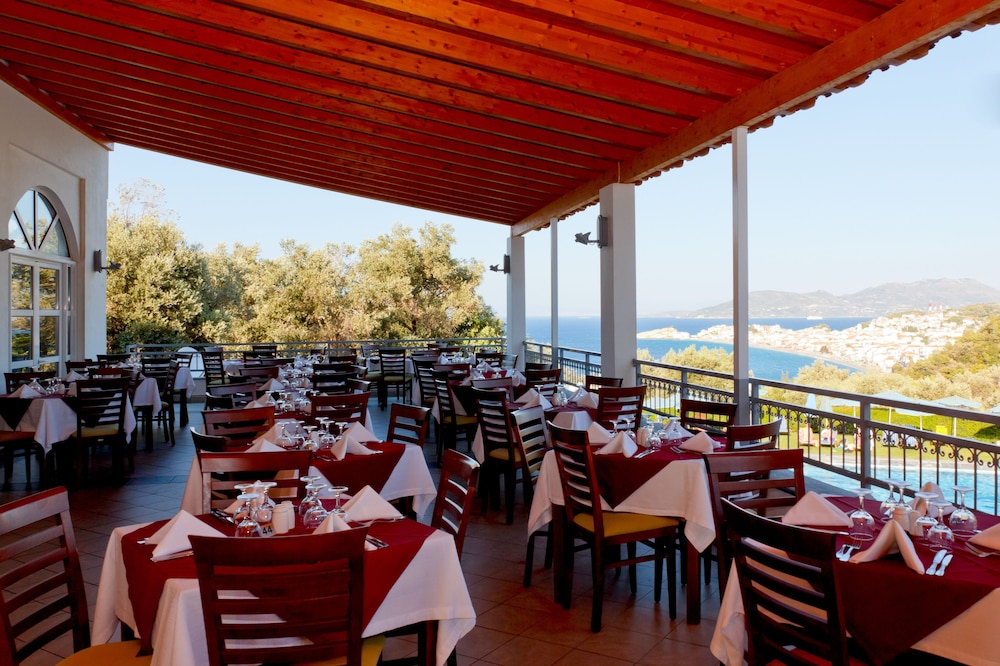 Arion Hotel Samos 44/63