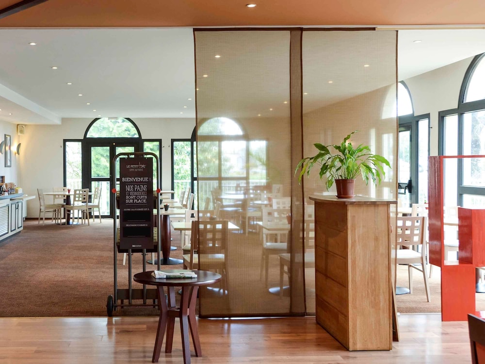 Ibis Nevers 40/63