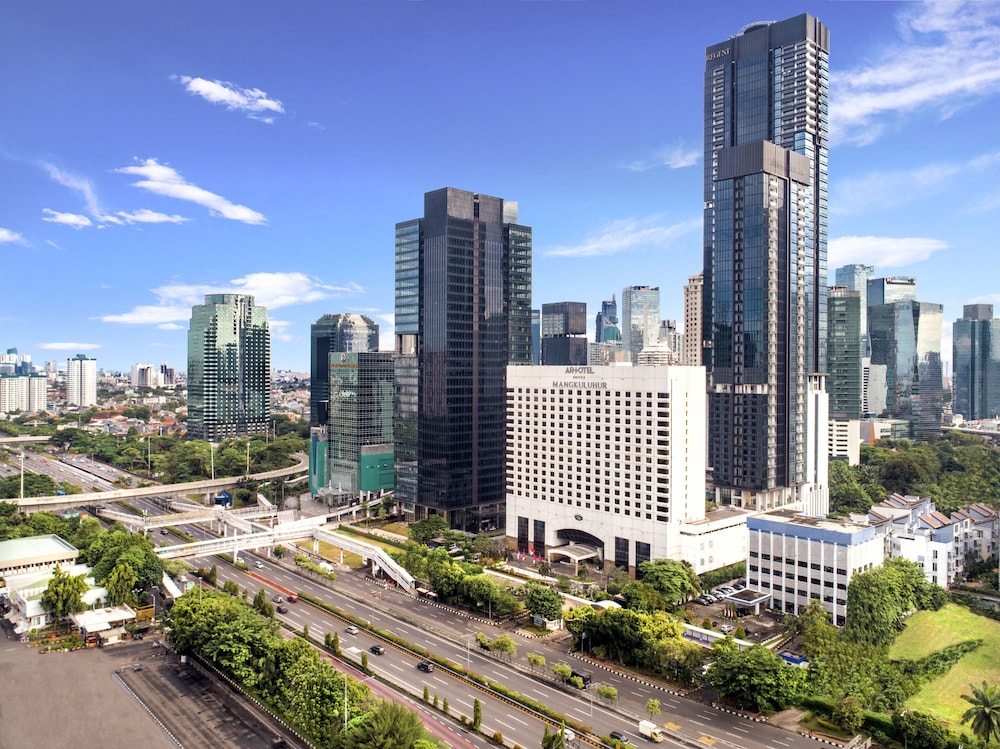 ARTOTEL Suites Mangkuluhur 36/42
