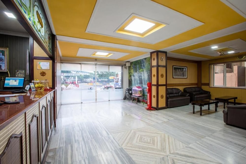 Sri Aarvee Hotels 20/30