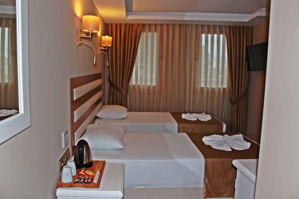 Feza Otel 51/64