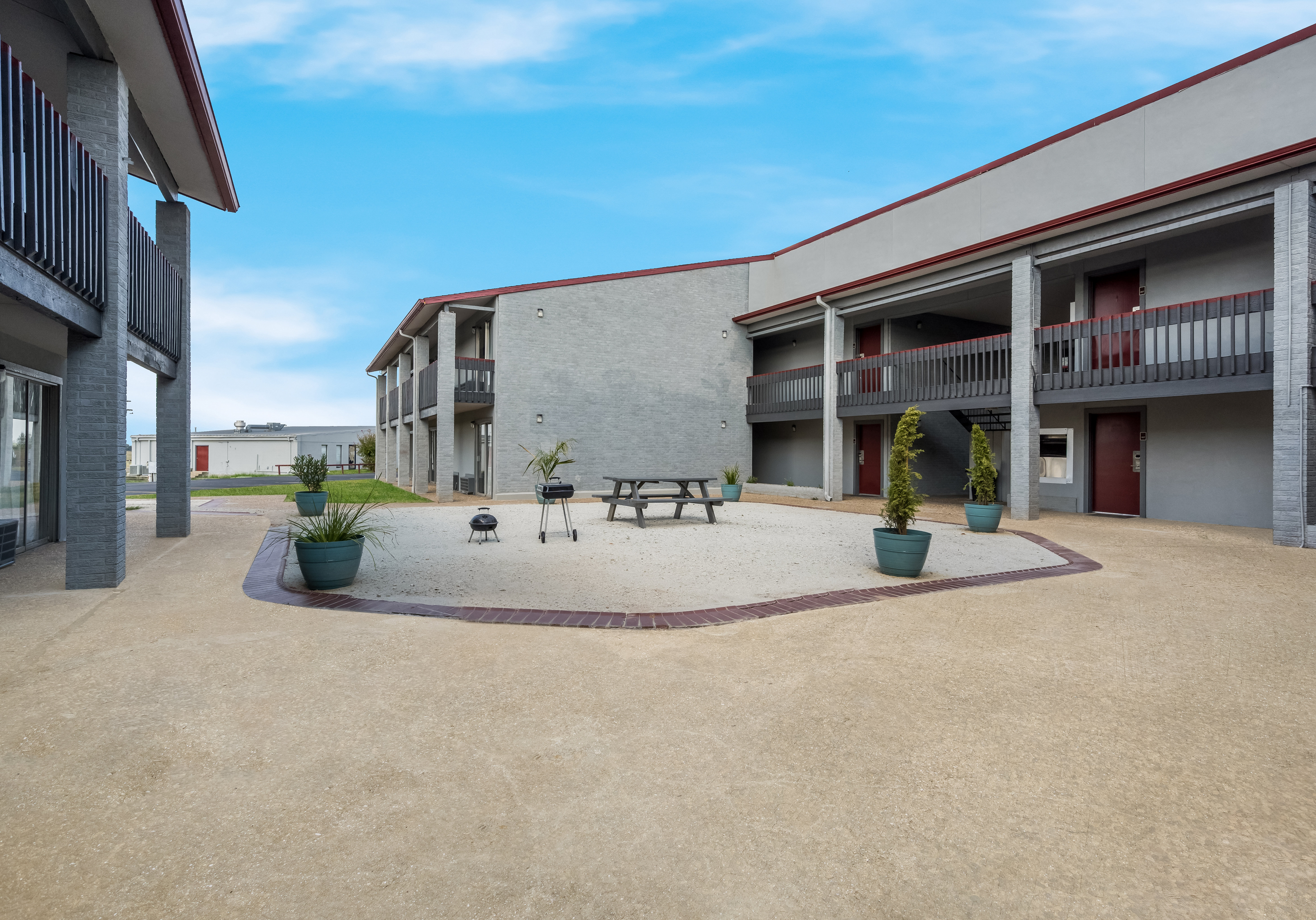 Red Roof Inn Madisonville 10/16