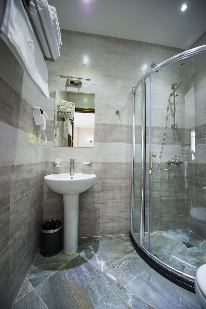 غرفة فاخرة بسرير مزدوج، Tbilisi Inn 2/2