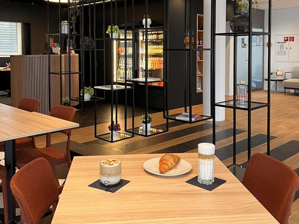 IBIS FRIBOURG 31/50