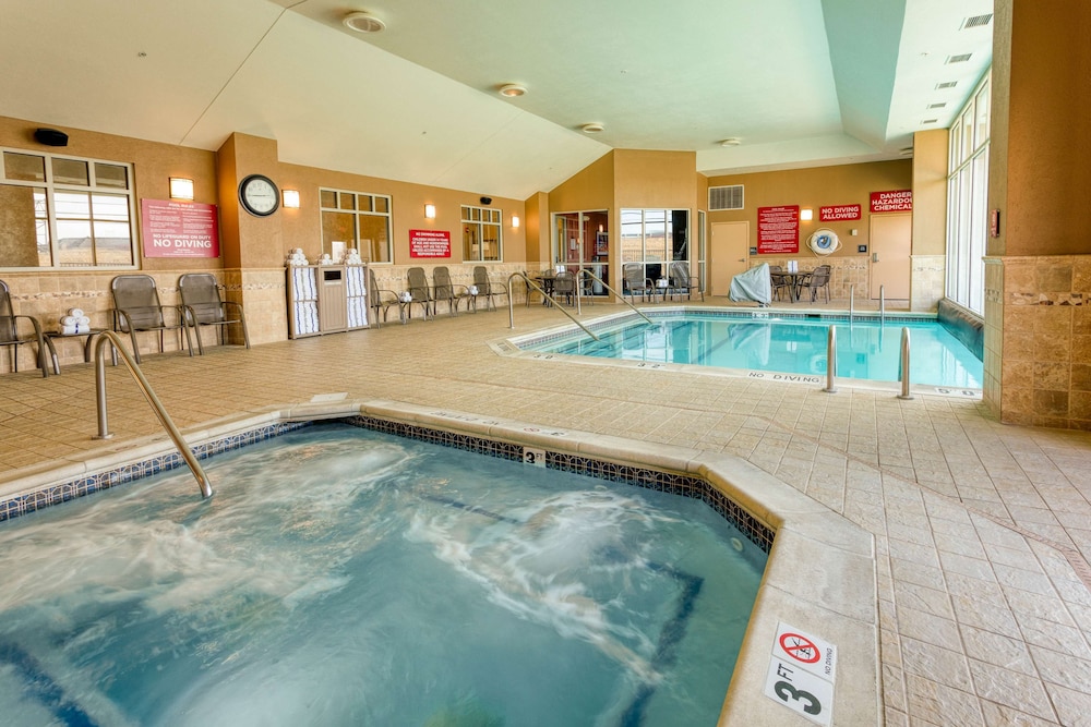 Drury Inn and Suites Northeast Indianpolis 28/48