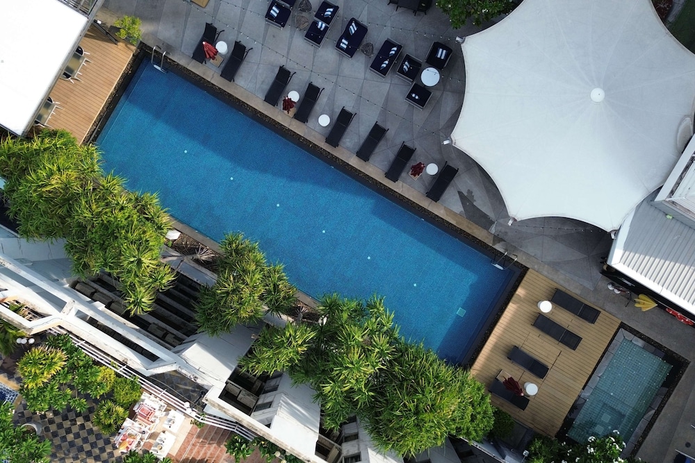 PARK PLAZA BANGKOK(SOI 18) 73/75
