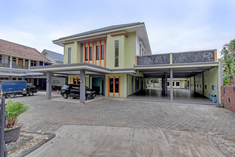 Super OYO 91748 Wisma Pkpri Purworejo 44/48