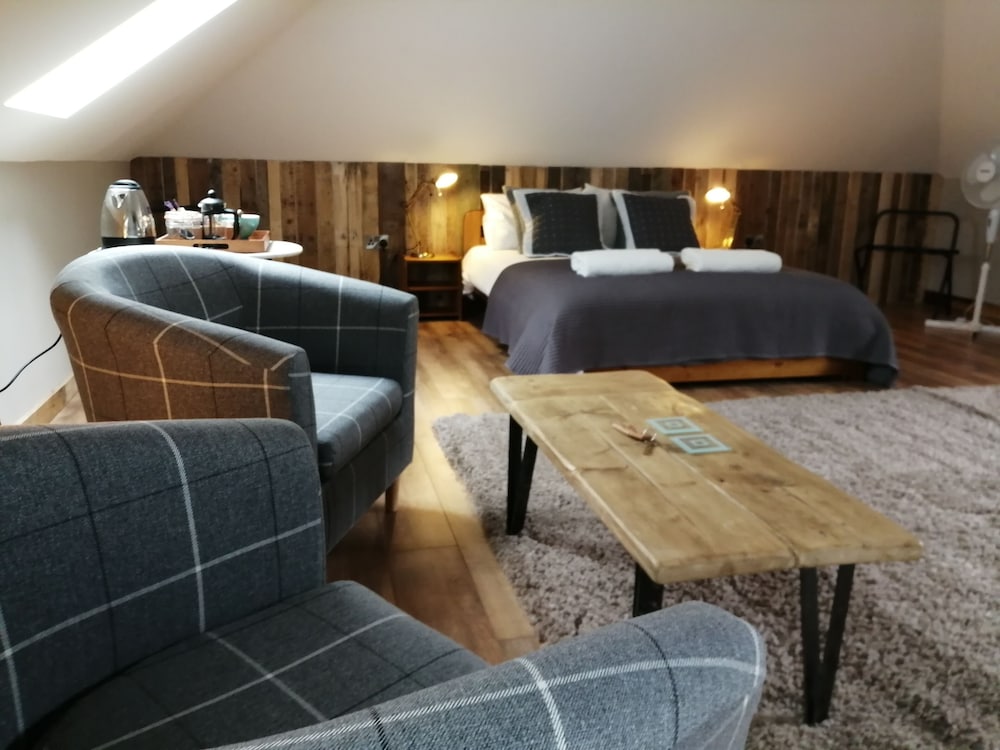 Worth House 22/66