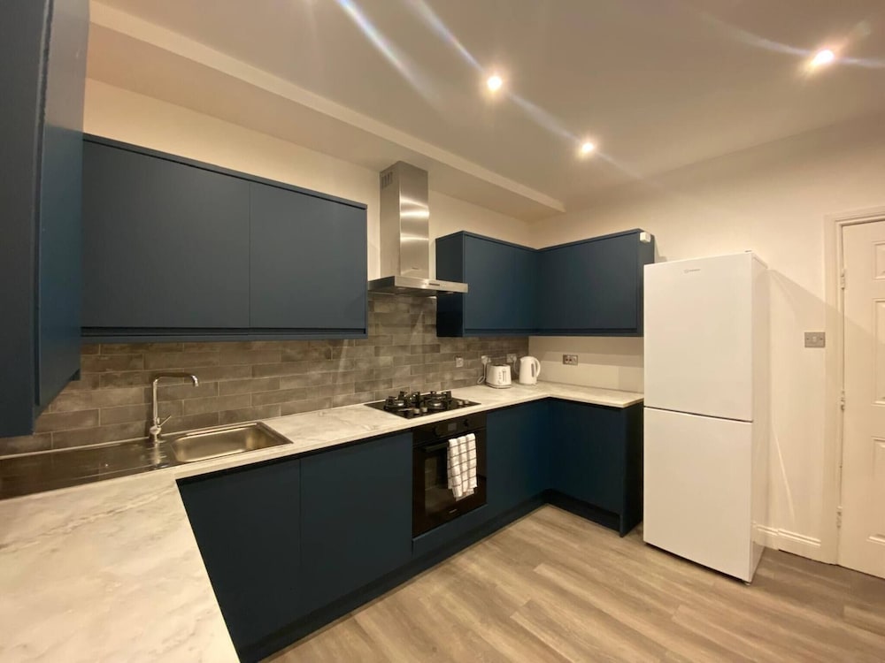 Boswell Elite Two Bed Apartment 1/19