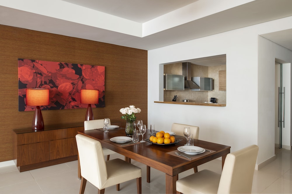 Fraser Suites Doha 86/100