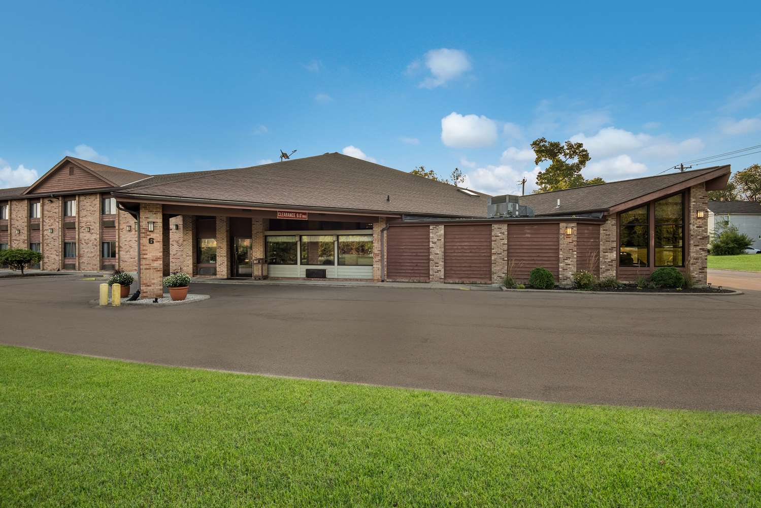 BEST WESTERN SYCAMORE INN 27/27