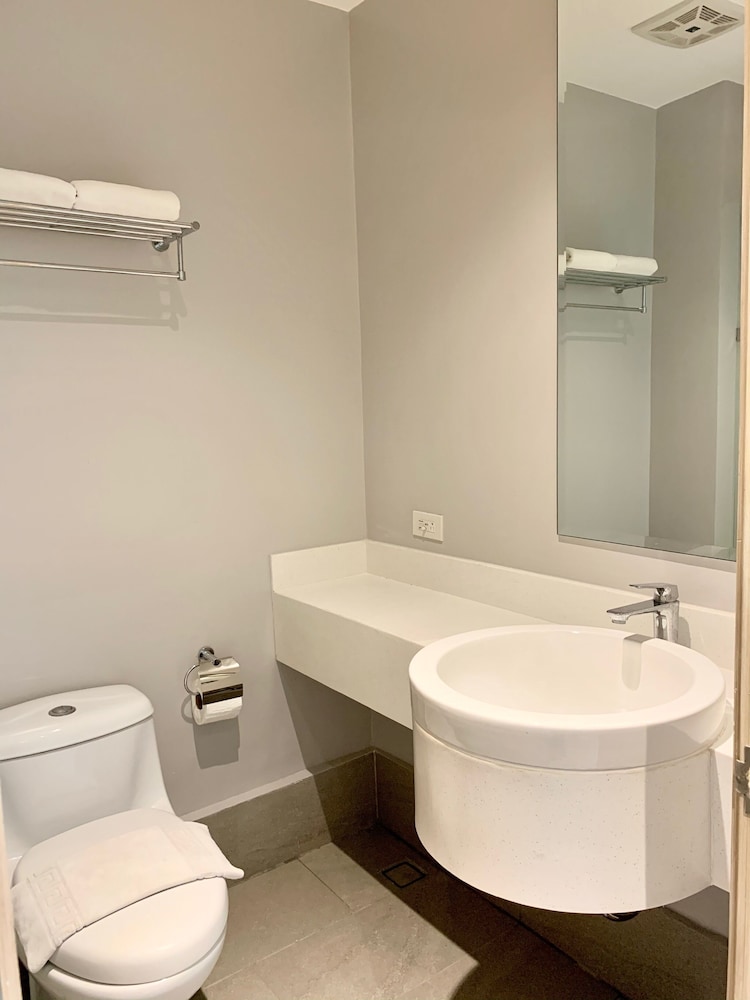 Go Hotels Bacolod 58/58