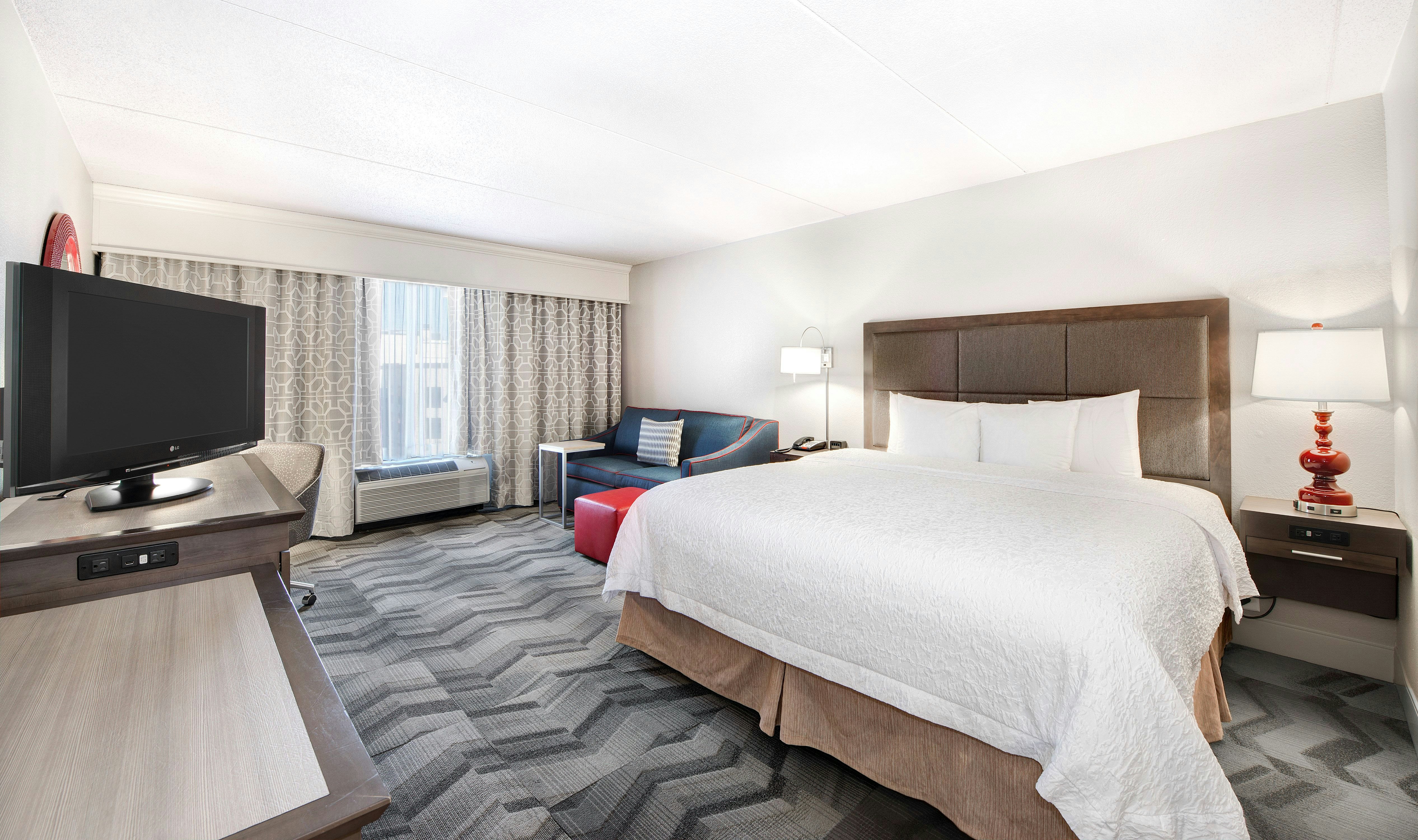 Hampton Inn And Suites Atlanta Galleria 27/67