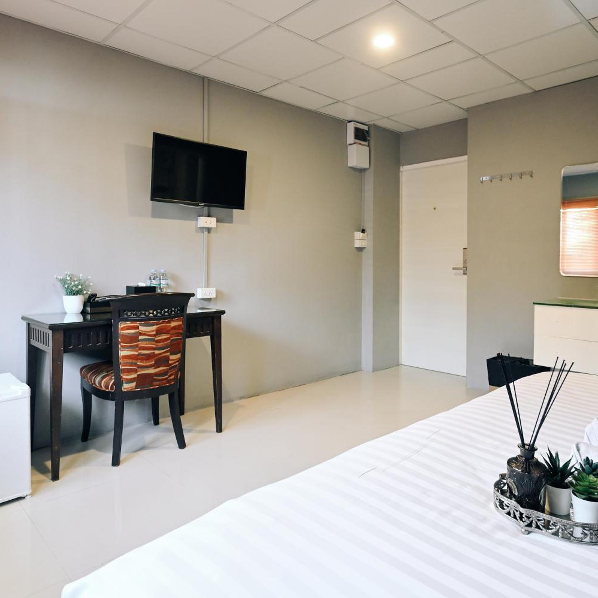 Tori Crown Hotel 41/50