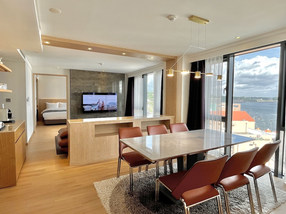 HOTEL FINE JEJU 35/47