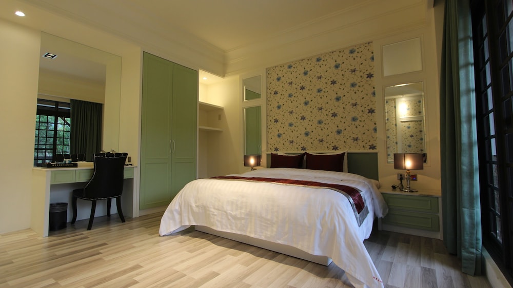 Huaman Hot Spring Villa 26/68