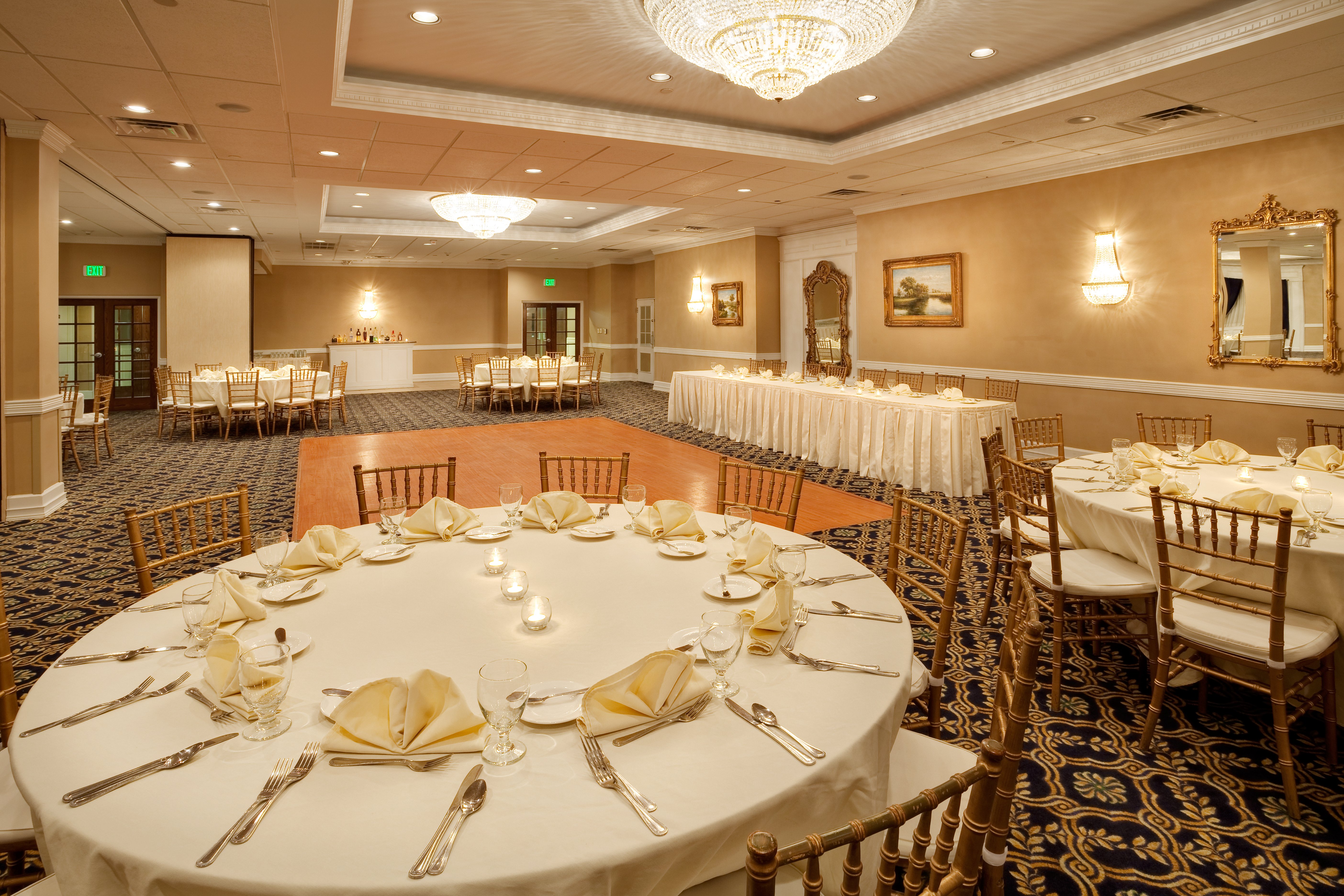 HOLIDAY INN WILLIAMSPORT 39/52