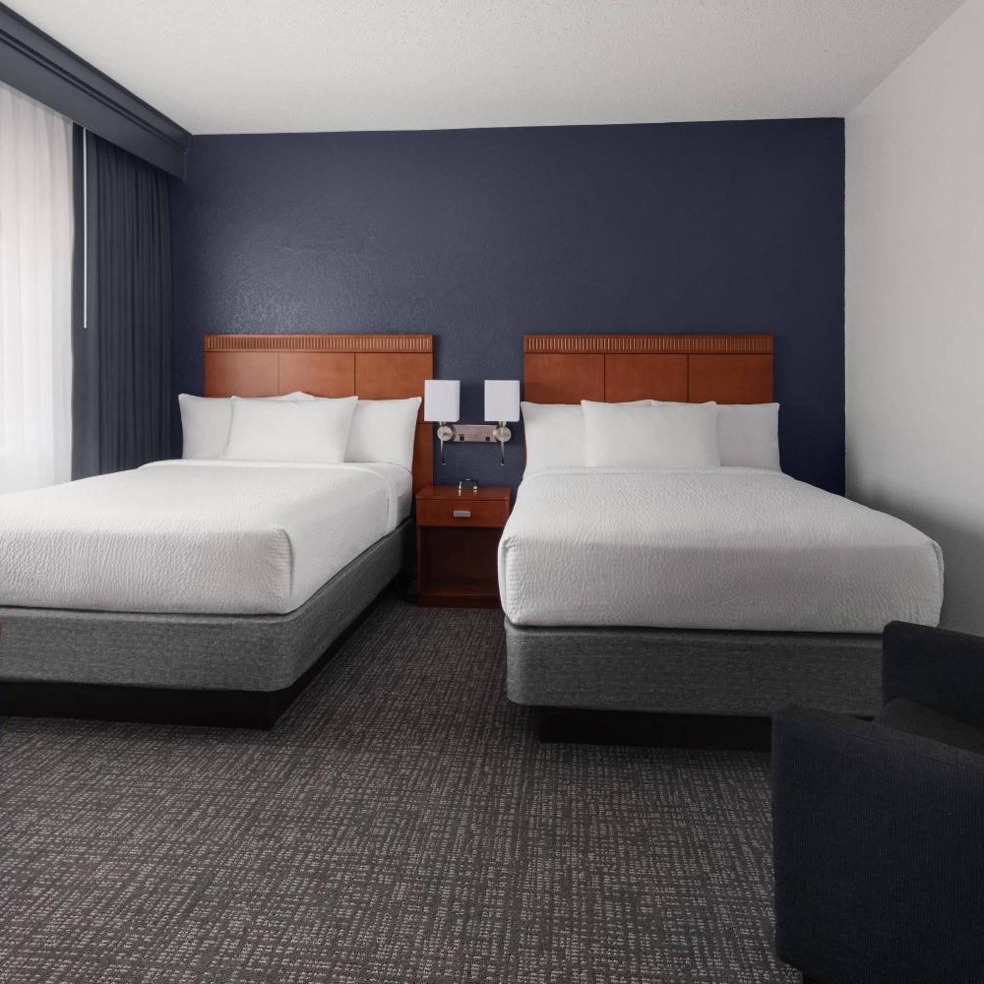 1 Bedroom, Suite, 2 Double Beds, Sofa