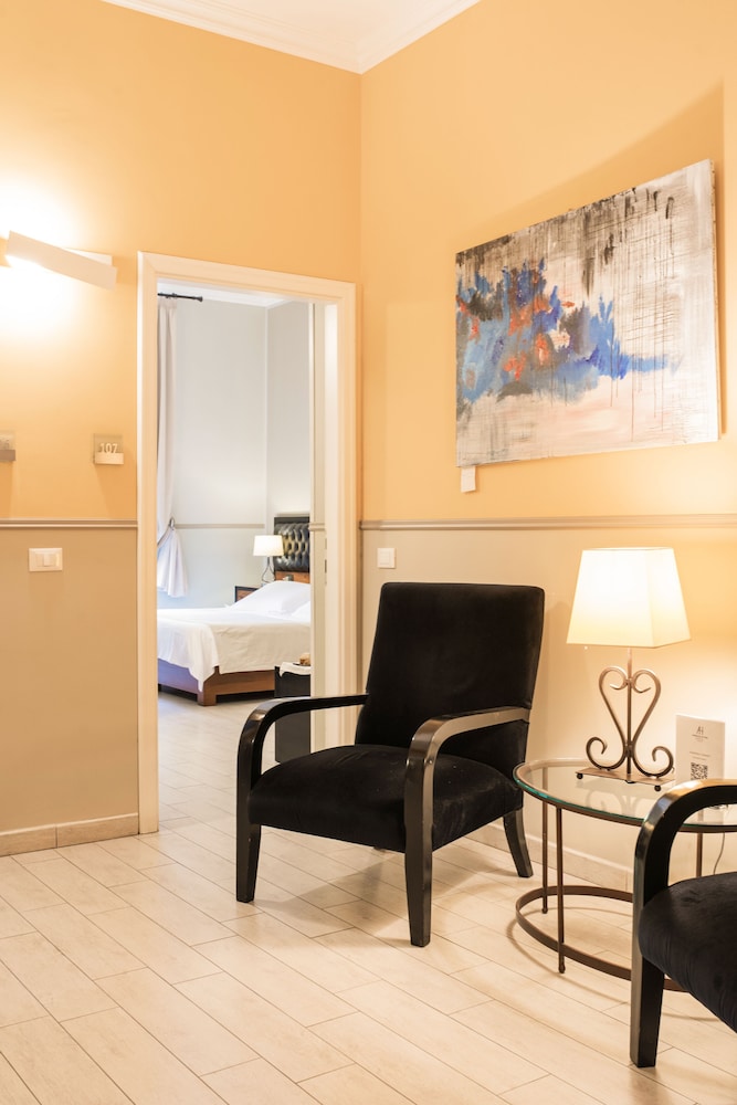 Hotel Ambasciatori 60/66
