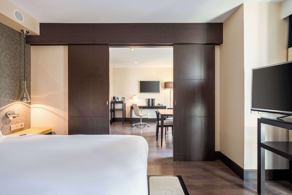 MAISONETTE, SUITE, WITH VIEW